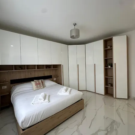 Апартаменты Maramu House *